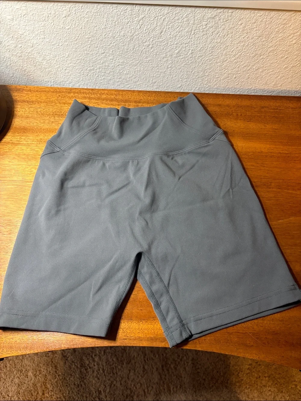 Alphalete High-Rise Bike Shorts — Gray